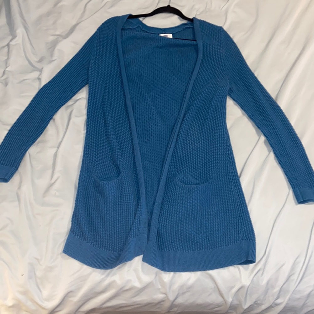 Long blue open face cardigan. Has pockets!